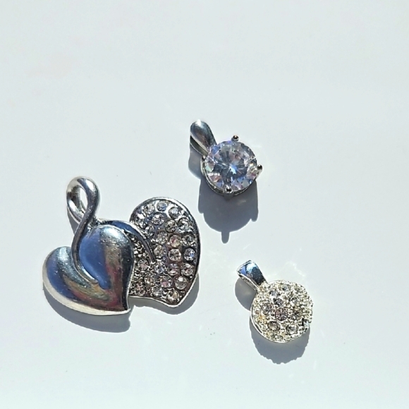 Lot 3 Pieces Pendants Charms Assorted Designs Fashion Jewelry - Picture 7 of 7